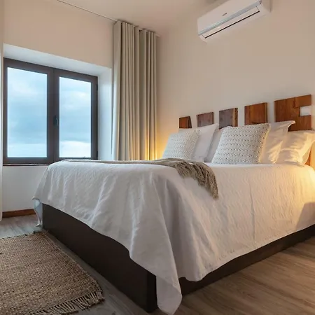 Rochao Village By Rent2u, Lda