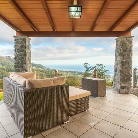 Rochao Village By Rent2u, Lda Calheta (Madeira)