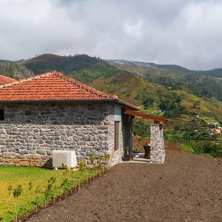 Πανσιόν Rochao Village By Rent2u, Lda *