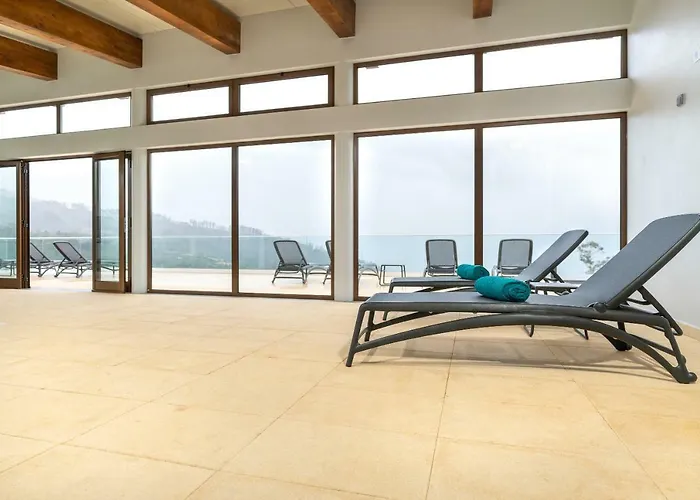 Rochao Village By Rent2u, Lda 게스트하우스