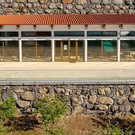 Rochao Village By Rent2u, Lda Gæstehus Calheta (Madeira)