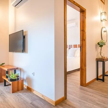 Rochao Village By Rent2u, Lda Calheta (Madeira)