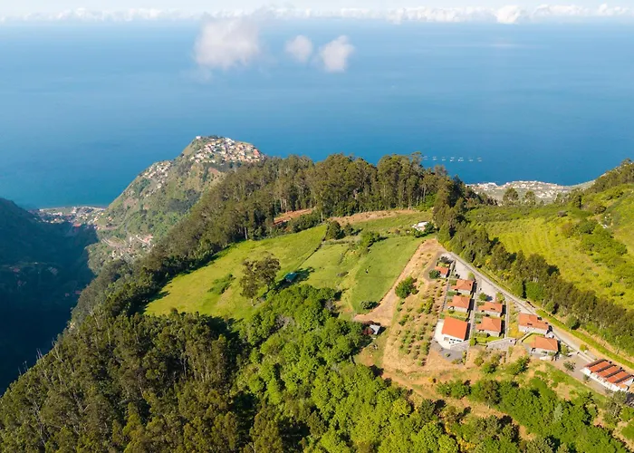 Affittacamere Rochao Village By Rent2u, Lda