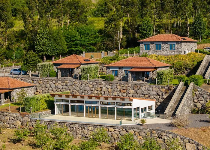 Rochao Village By Rent2u, Lda Calheta (Madeira)