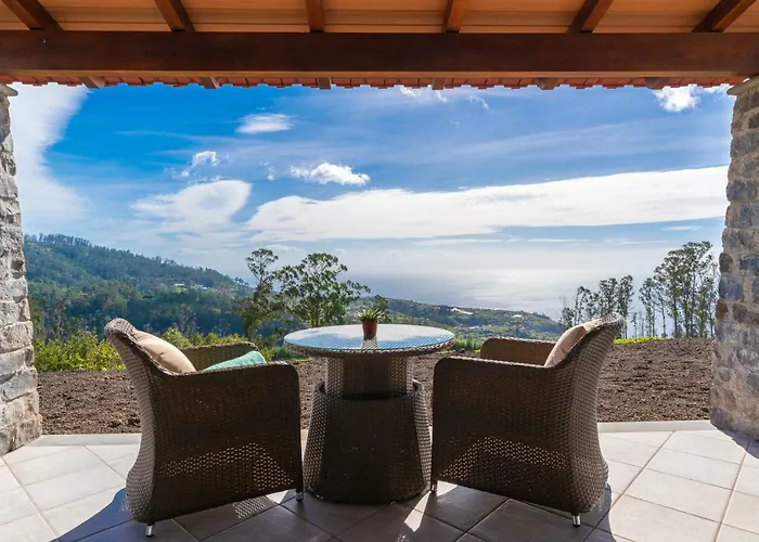 Affittacamere Rochao Village By Rent2u, Lda